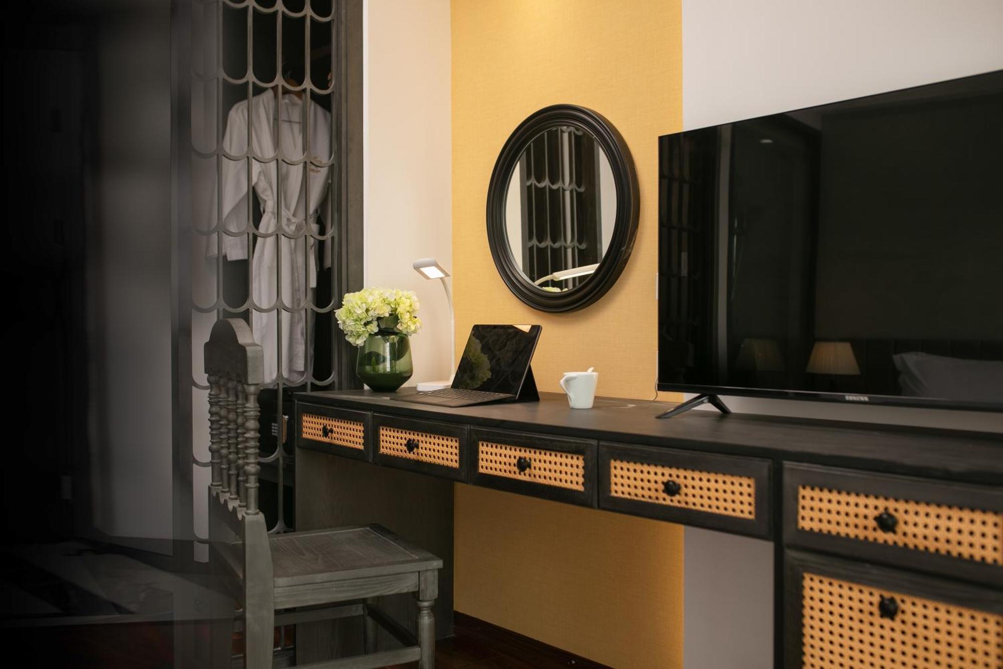 Hanoi Plaza Suite Hotel & Spa ภายนอก รูปภาพ