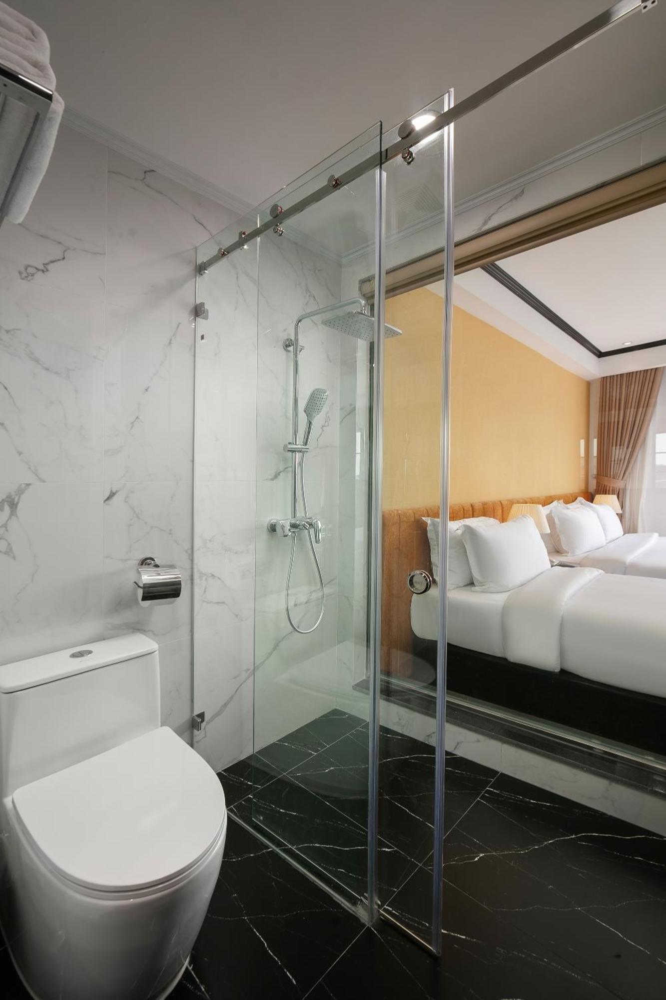 Hanoi Plaza Suite Hotel & Spa ภายนอก รูปภาพ