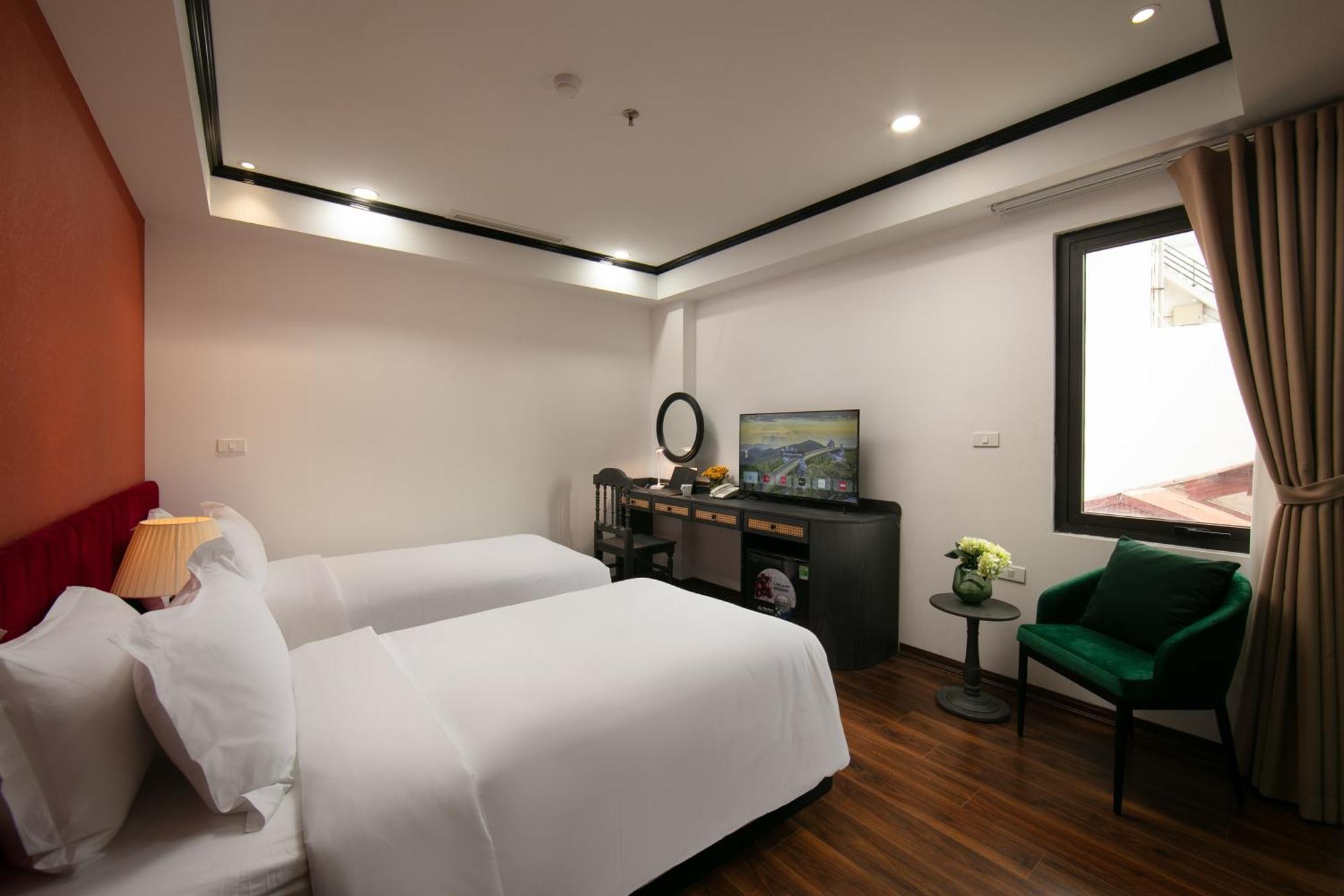 Hanoi Plaza Suite Hotel & Spa ภายนอก รูปภาพ