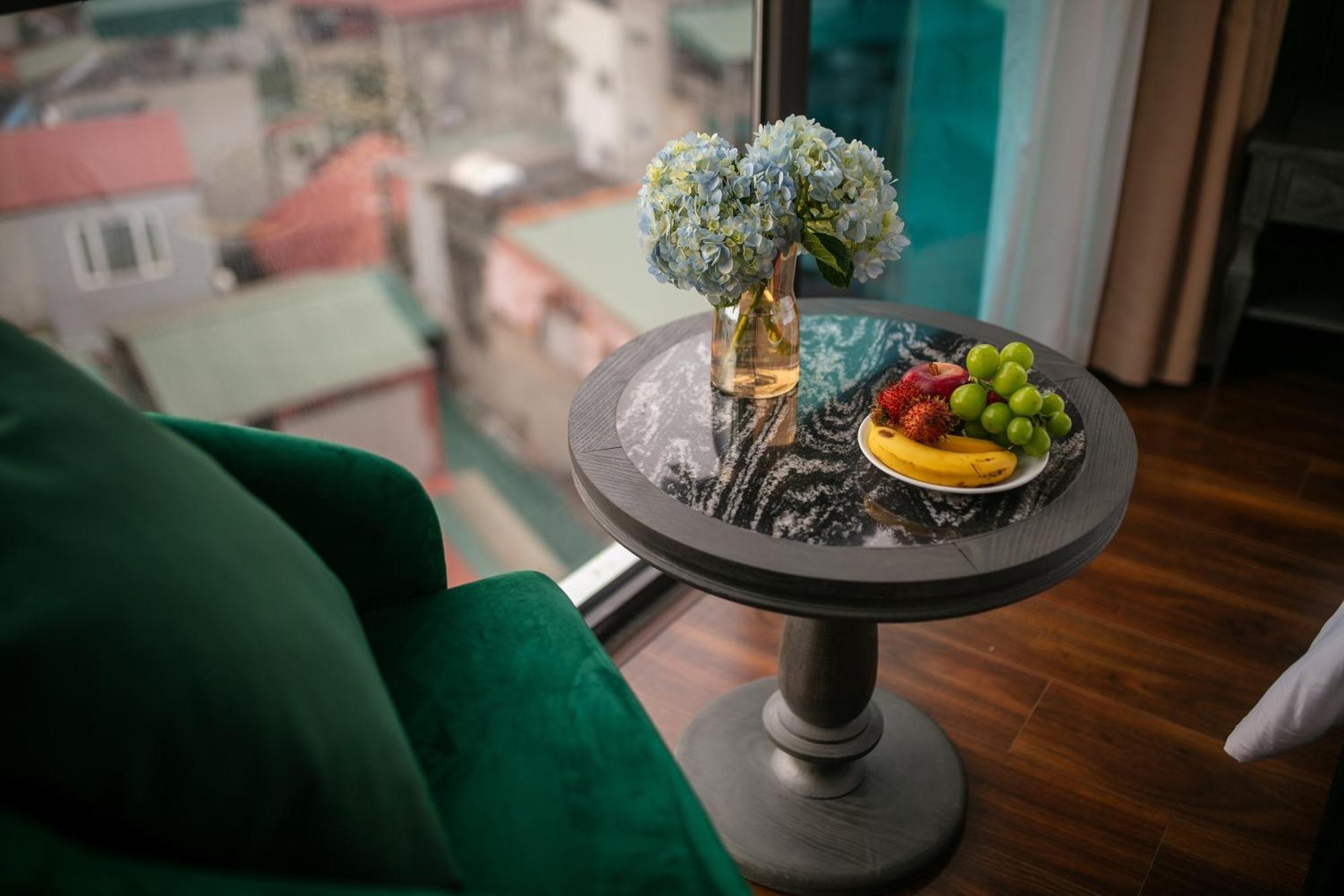 Hanoi Plaza Suite Hotel & Spa ภายนอก รูปภาพ